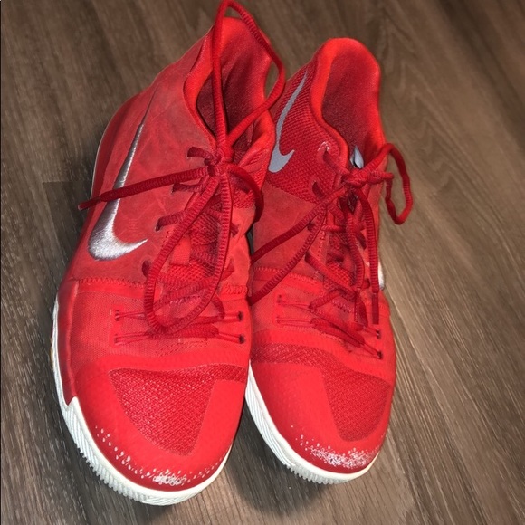 Kyrie 3’s - Picture 2 of 2